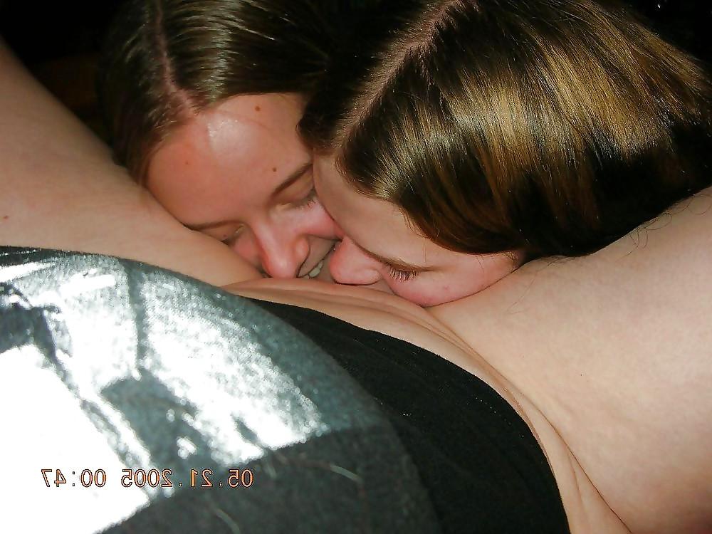 25P Homemade Pussy Lovers 2