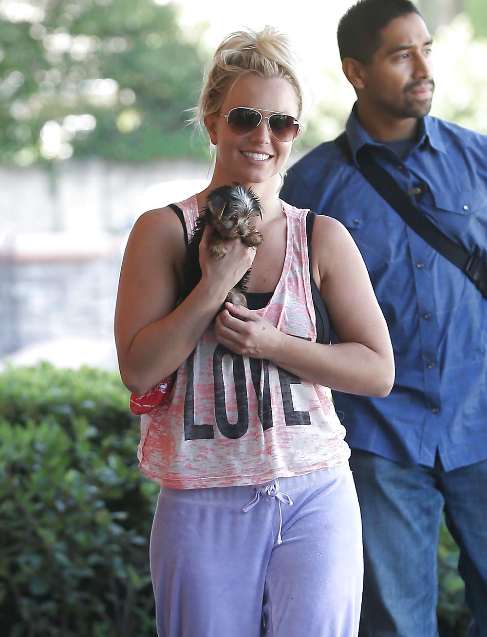 9P Britney Spears - Sweet Booty Profile
