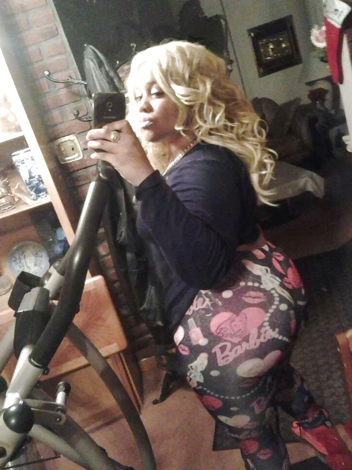 11P Black azz Master