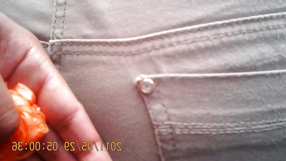 15P White Milf booty grope
