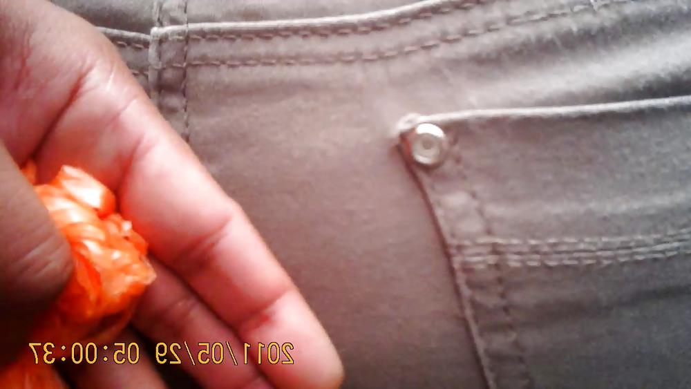 15P White Milf booty grope