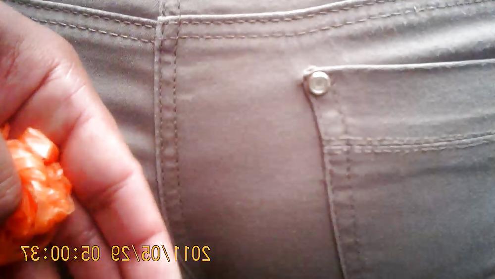 15P White Milf booty grope