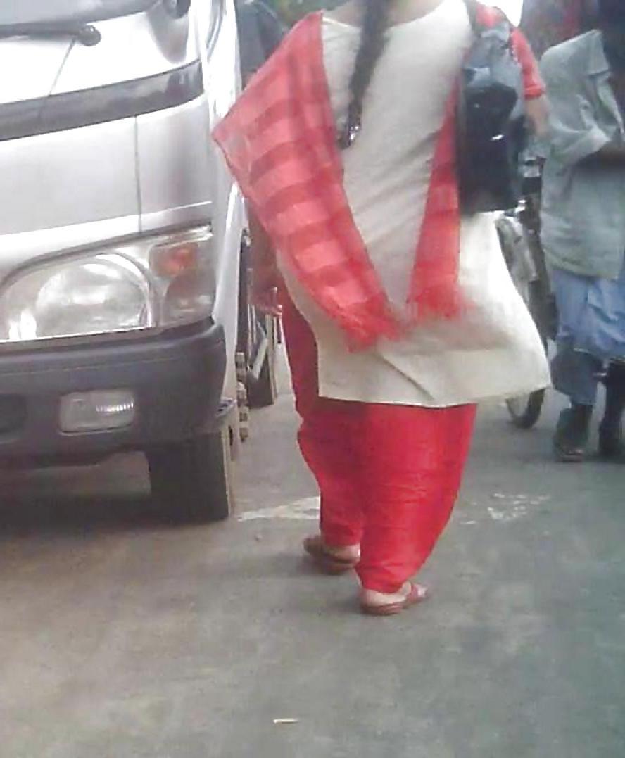 4P Bangladesh street booty