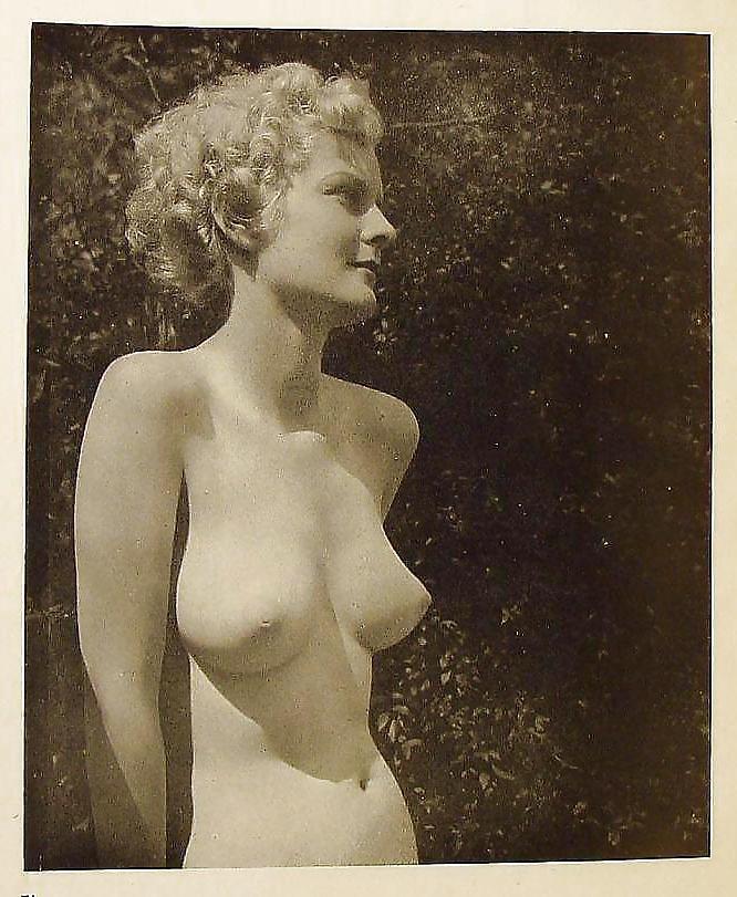 25P Erotic Photo Book 1 - Welsh Maid