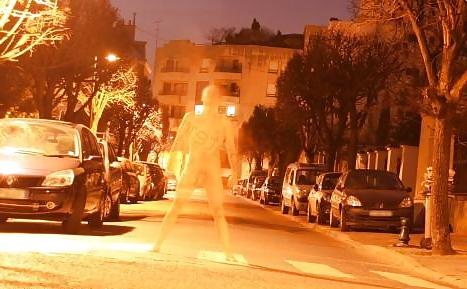 9P Naked in the street
