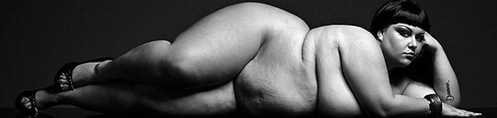 25P Erotic photography