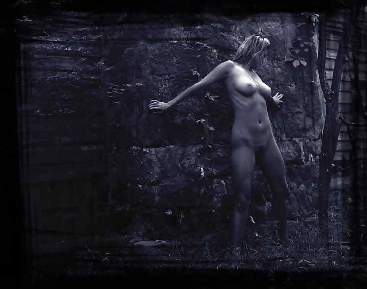 25P Erotic photography