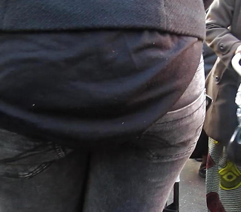 12P Black Jeans Booty