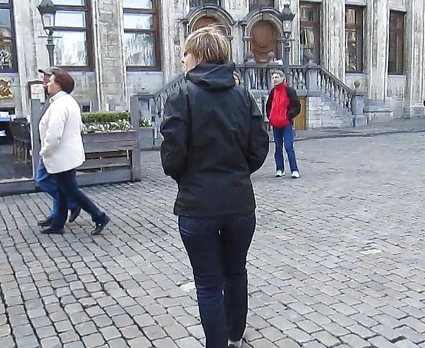 18P German Milf Ass
