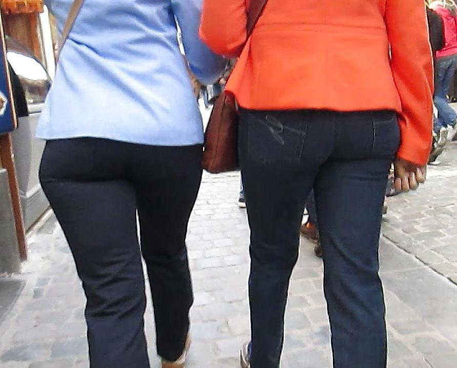 18P German Milf Ass