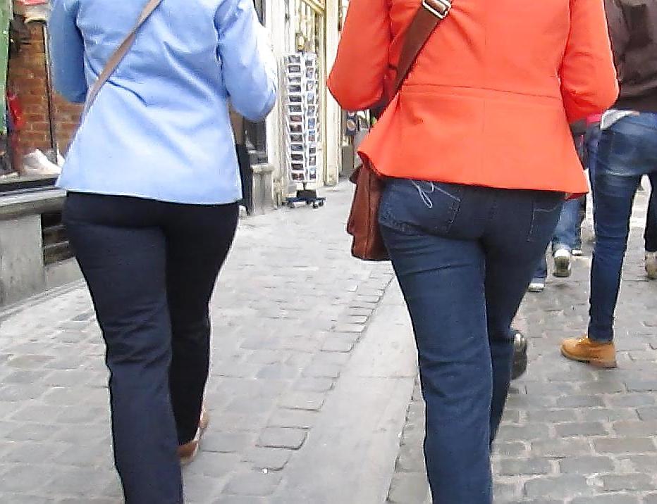 18P German Milf Ass