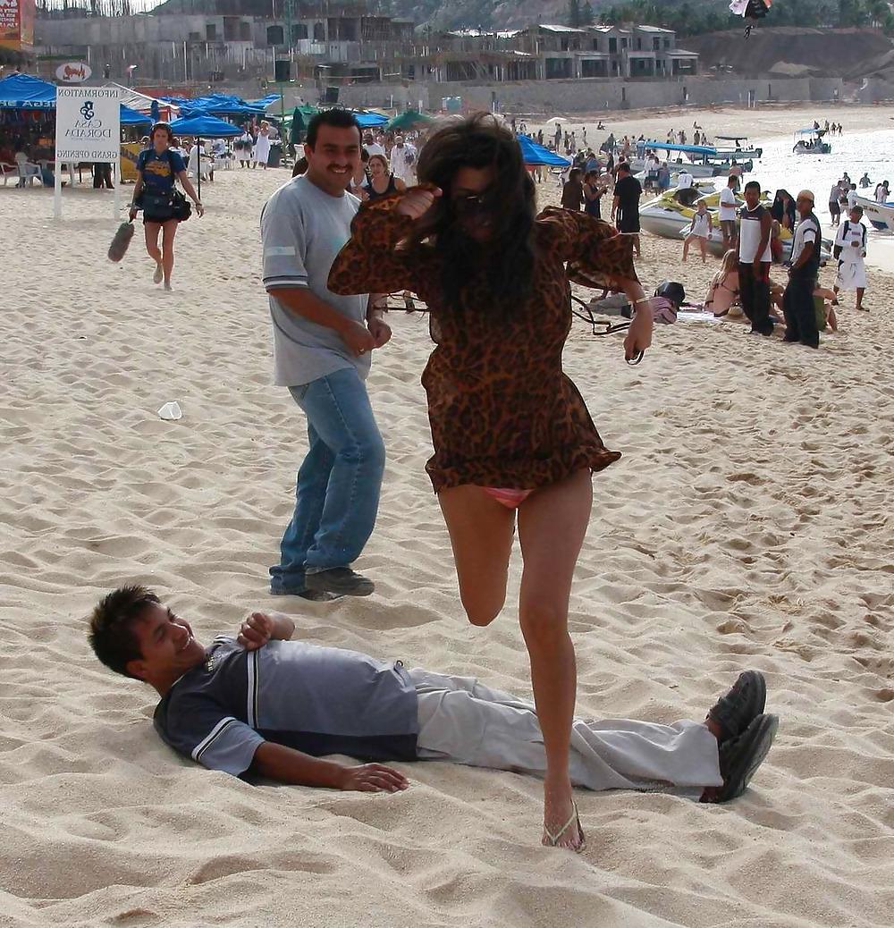 25P Kim Kardashian Hot Ass & Hot Pic