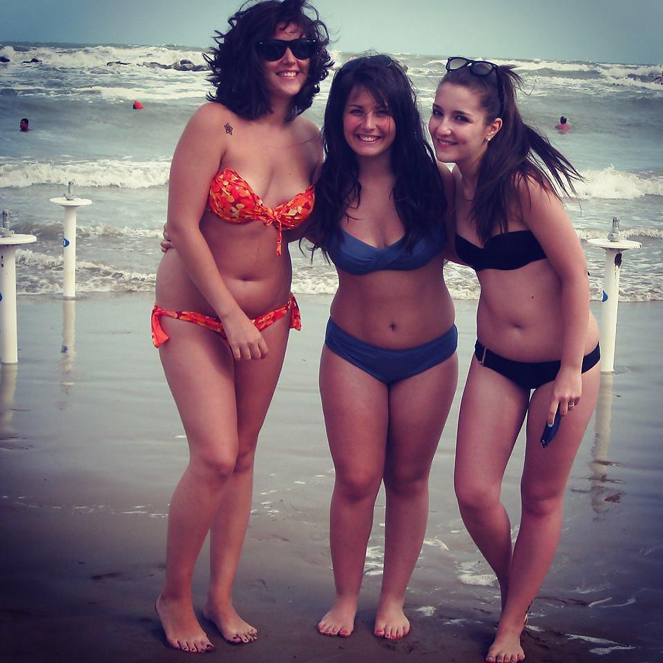 19P Social Network Hot Babes 6