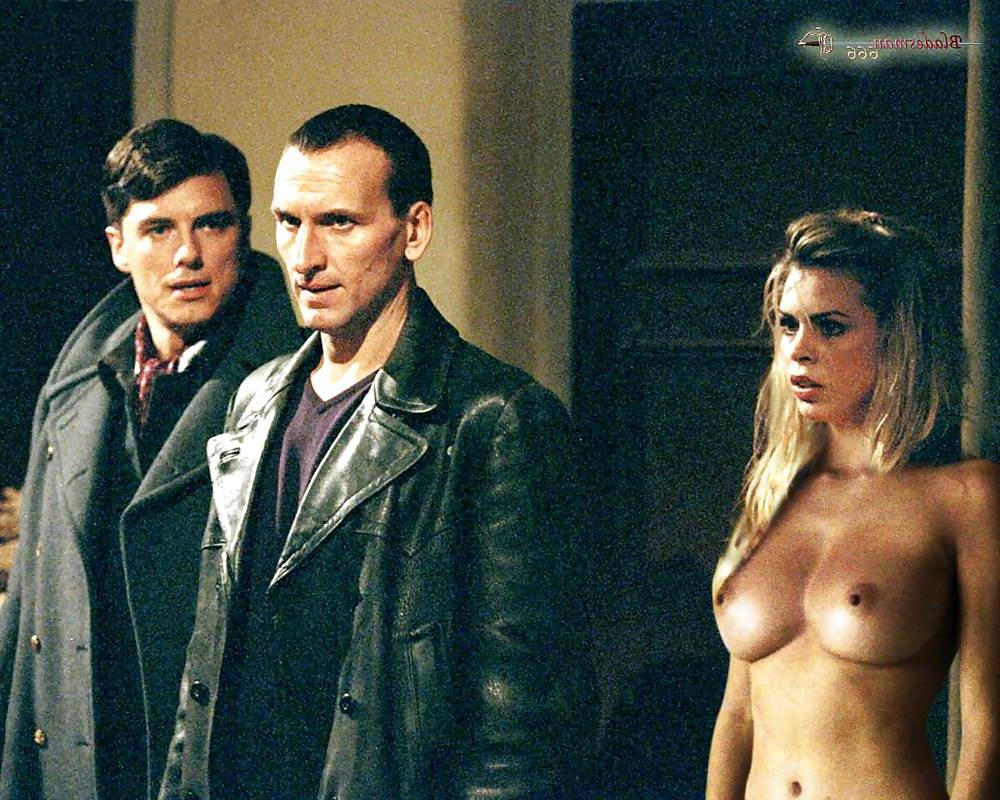 25P Scifi babes 4.