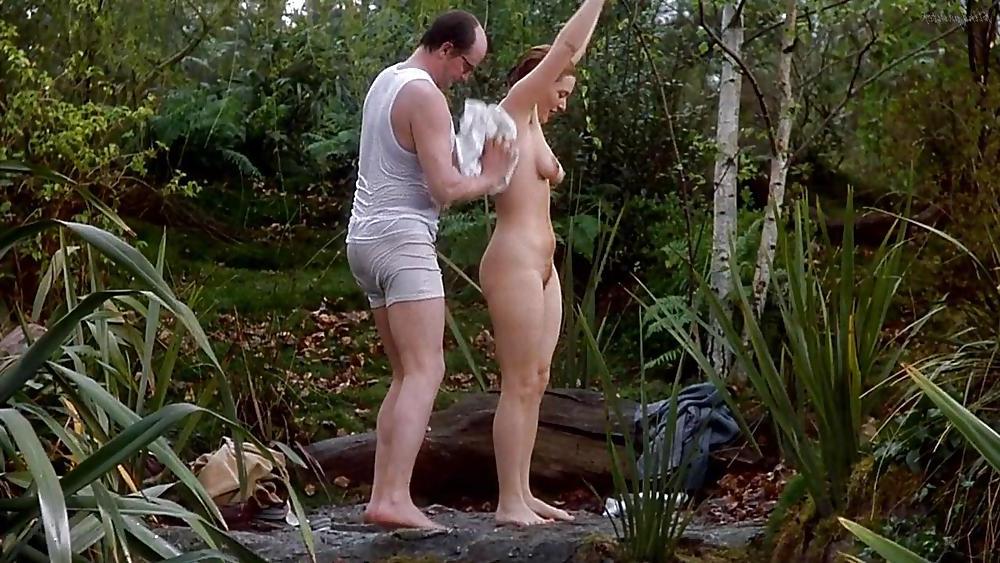 15P Lovely celebrities 2 (nude scenes)