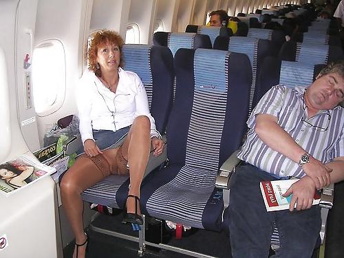 25P Nakes on a plane