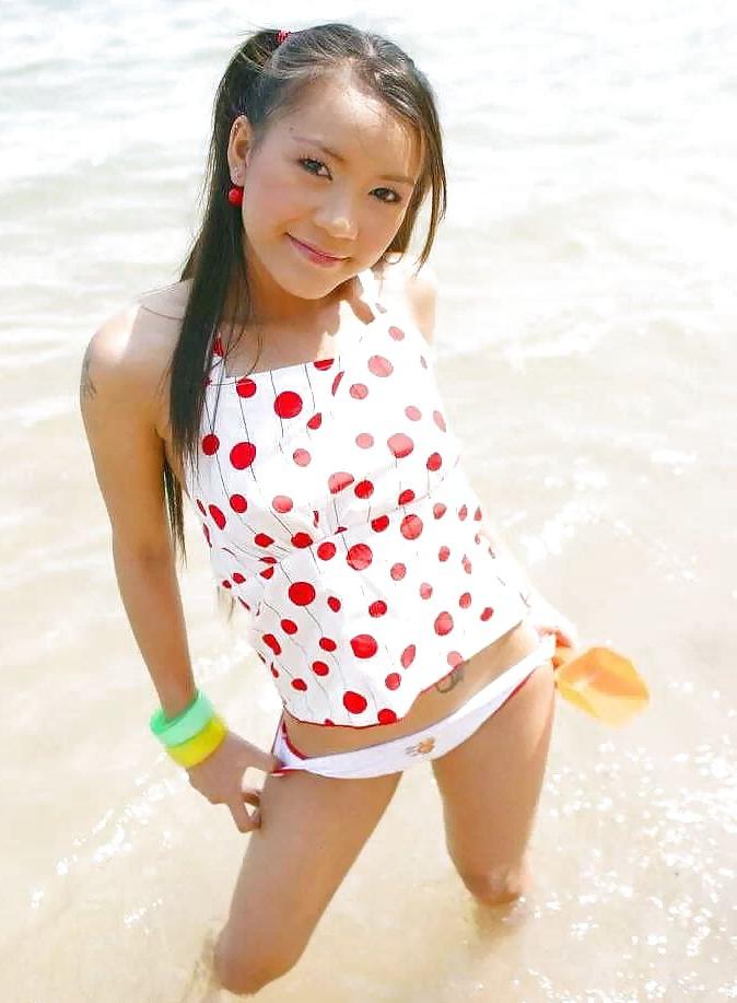 8P Nude pinay