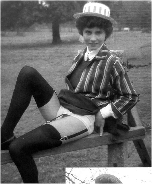 25P Vintage Erotic - Midle XX Century