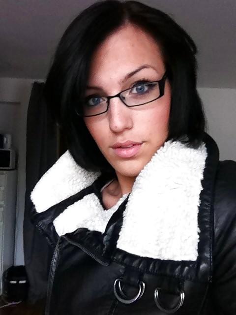 20P German Tranny Nicole