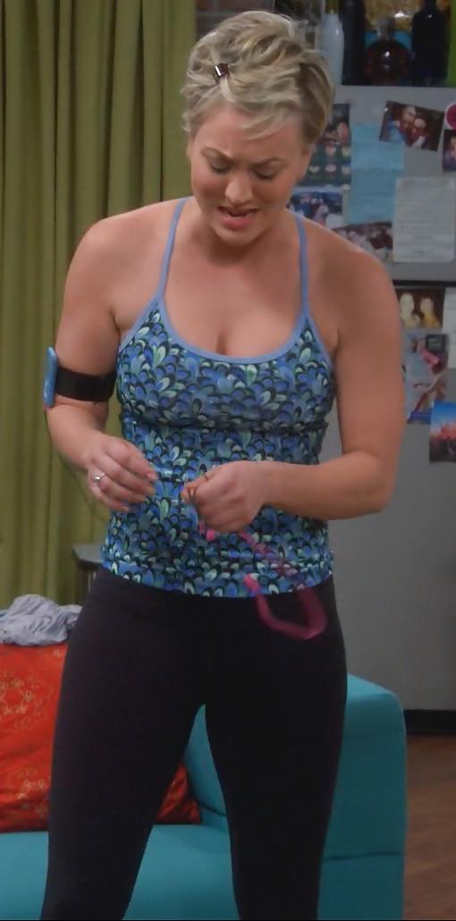 25P Kaley Cuoco - Penny - Big Bang Theory screens