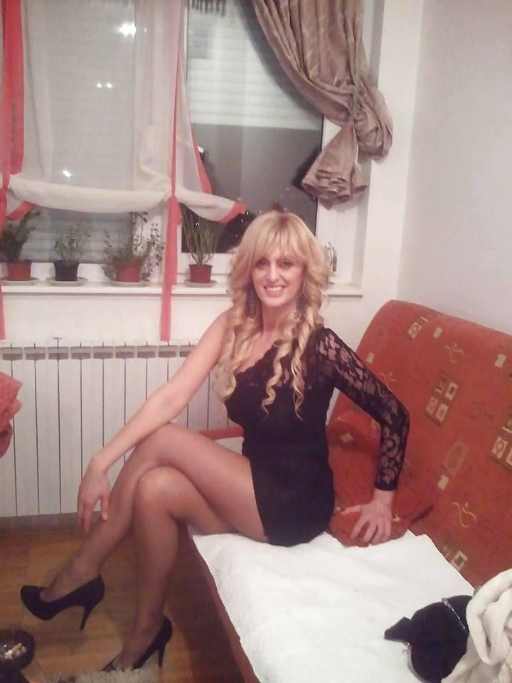 25P Croatian Milf 2