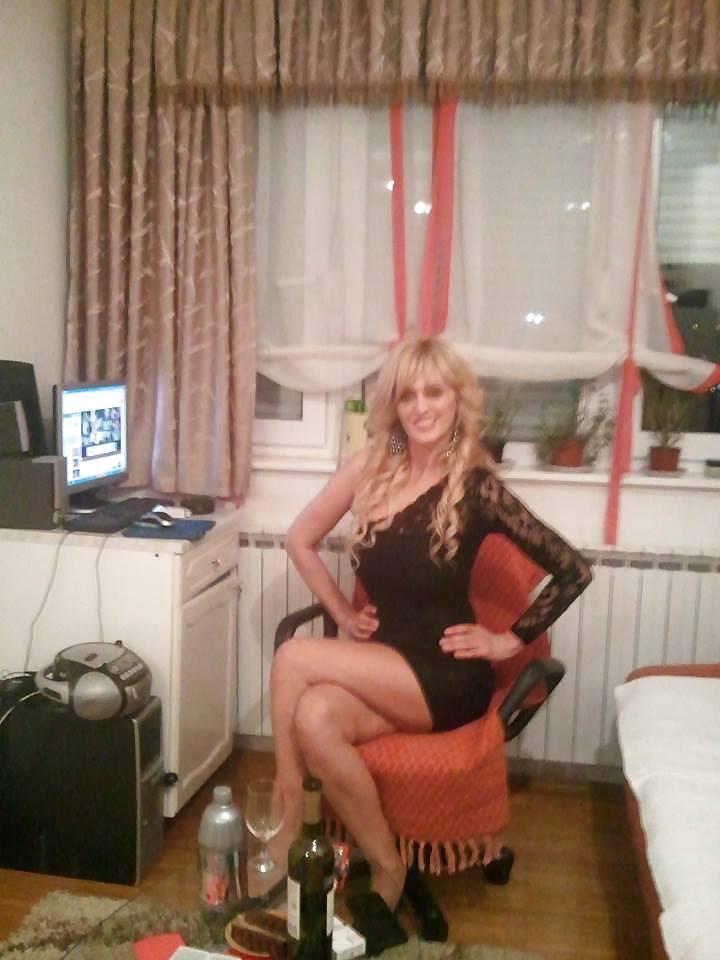 25P Croatian Milf 2