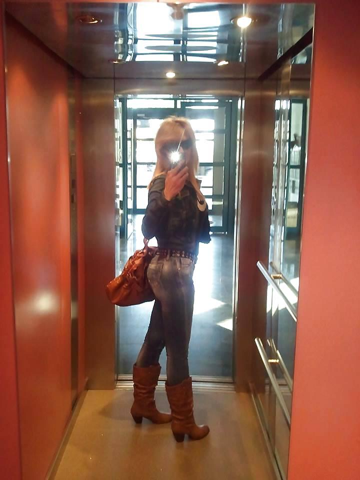 25P Croatian Milf 2