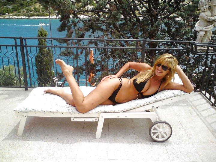 25P Croatian Milf 2