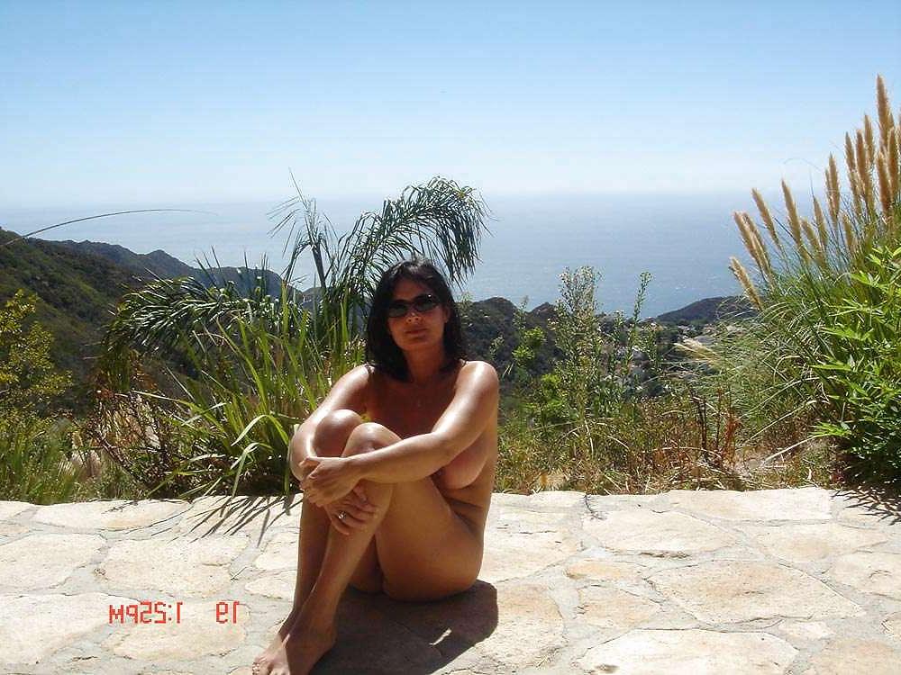 15P Vacation, natural big boobs