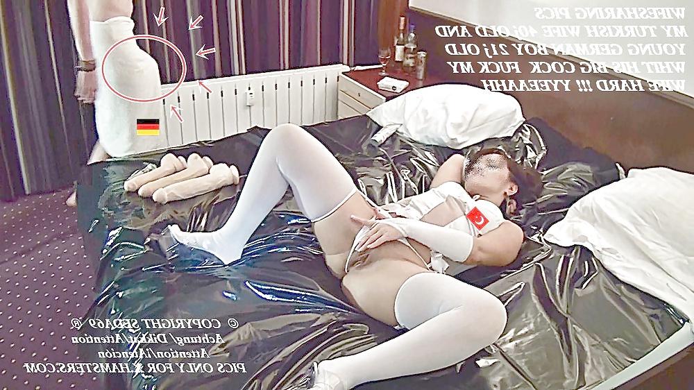 25P WIFESHARING MY WIFE SEDA AND YOUNG BOY
