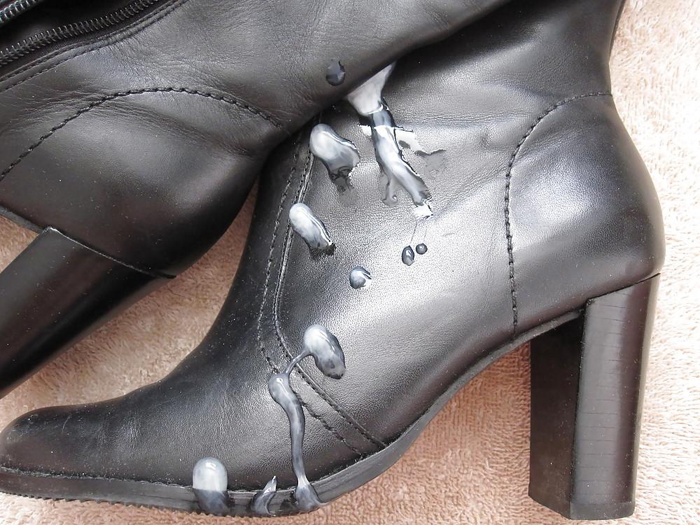 5P Jizzin' on black heeled boots