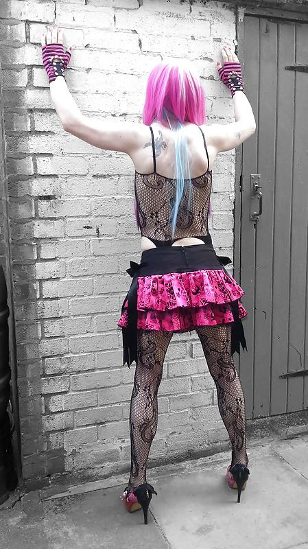25P Pretty Kitty Burlesque Emo Style ( Outdoor shoot )