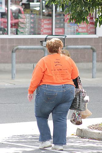 17P Mostly bbw asses.   public.  spy
