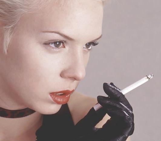 25P Erotic smoking women wearing gloves