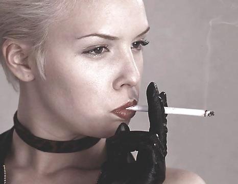 25P Erotic smoking women wearing gloves