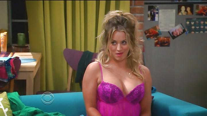25P Kaley Cuoco (Big Bang Theory)