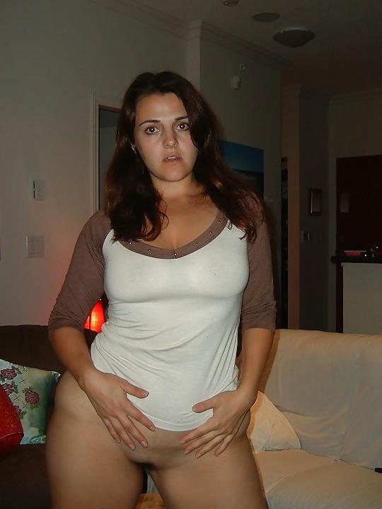 25P Plump little MILF