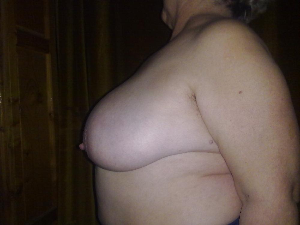 5P Big Boobs Granny