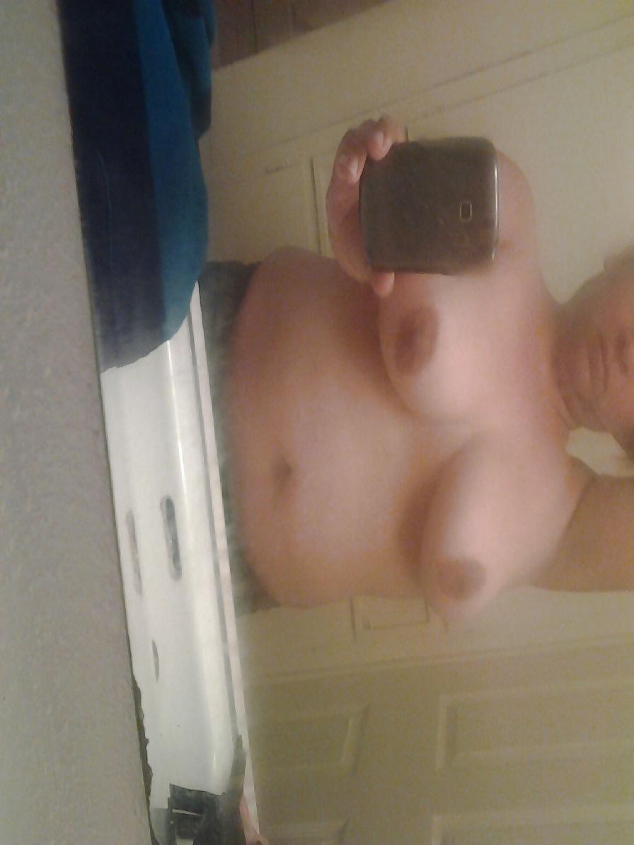 10P Plump pussy