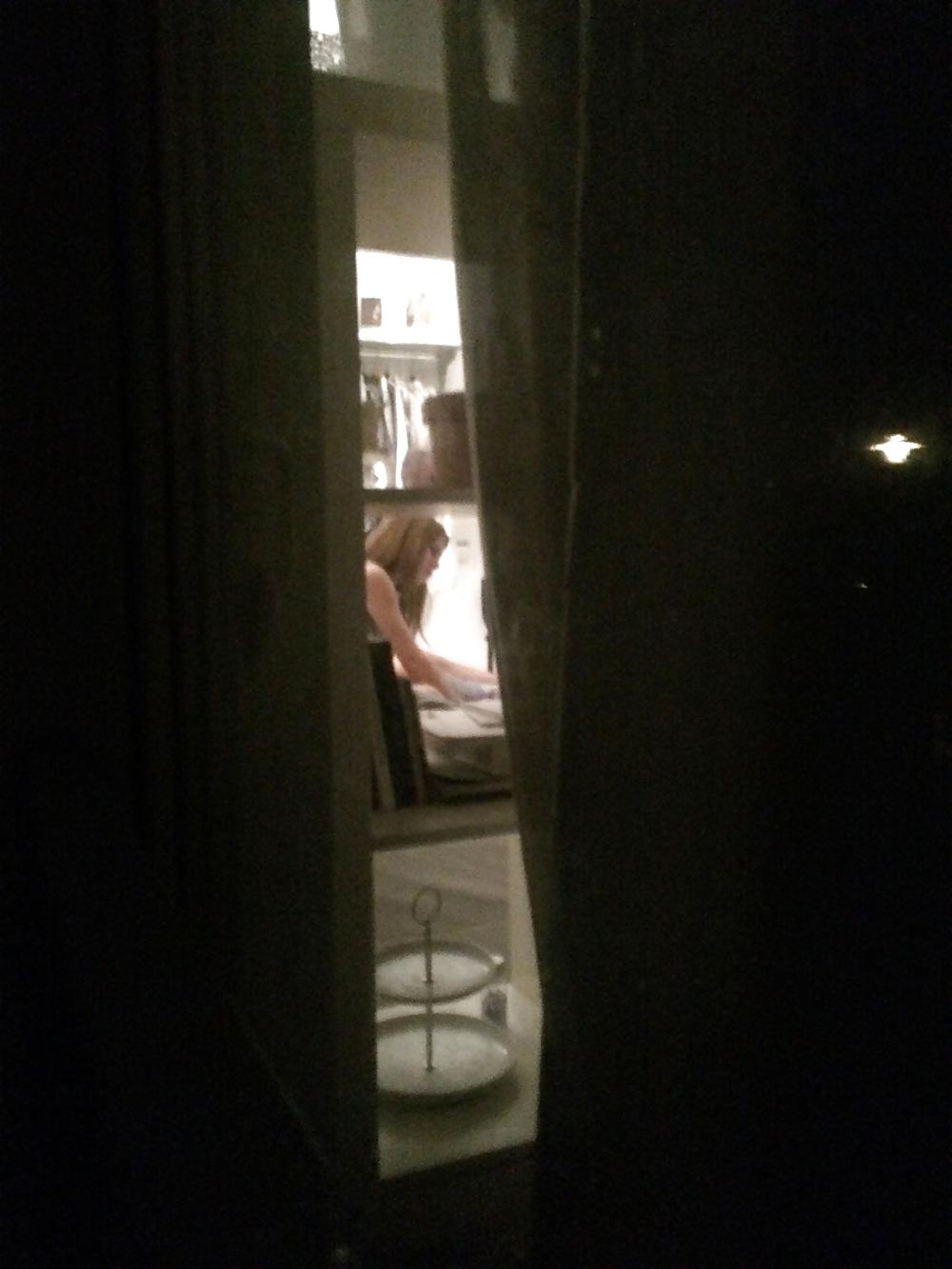 6P Window Spy New
