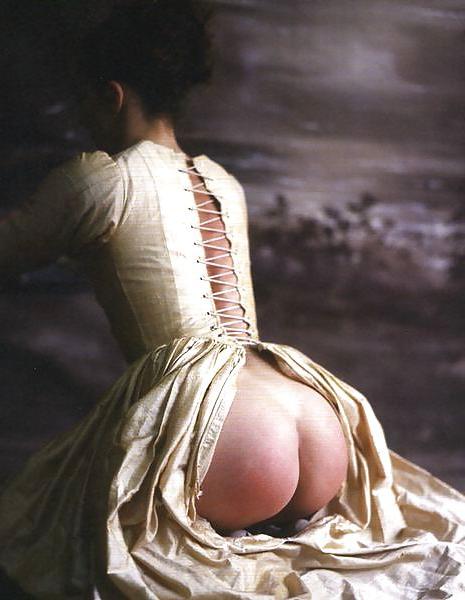 25P Erotic Bottom XI