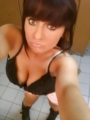 25P Thanks Dating Site Sluts (big boobs & fit girls)