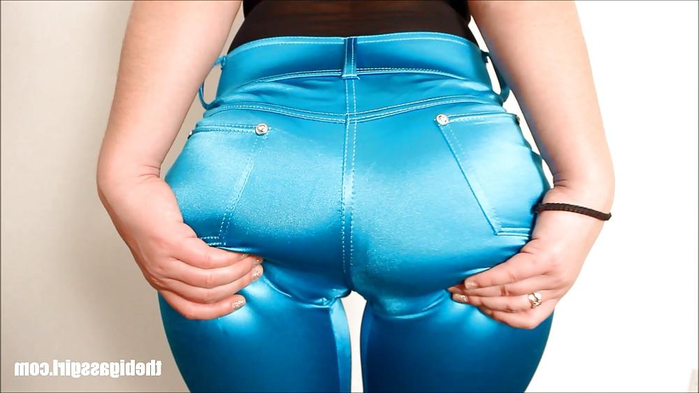 12P Big ass spandex booty shiny disco jeans candid butt