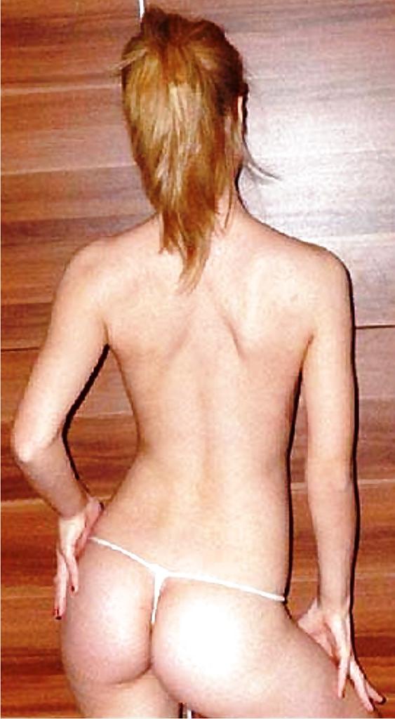 21P German Ex-Teen girlfriend with small tits and shaved pussy