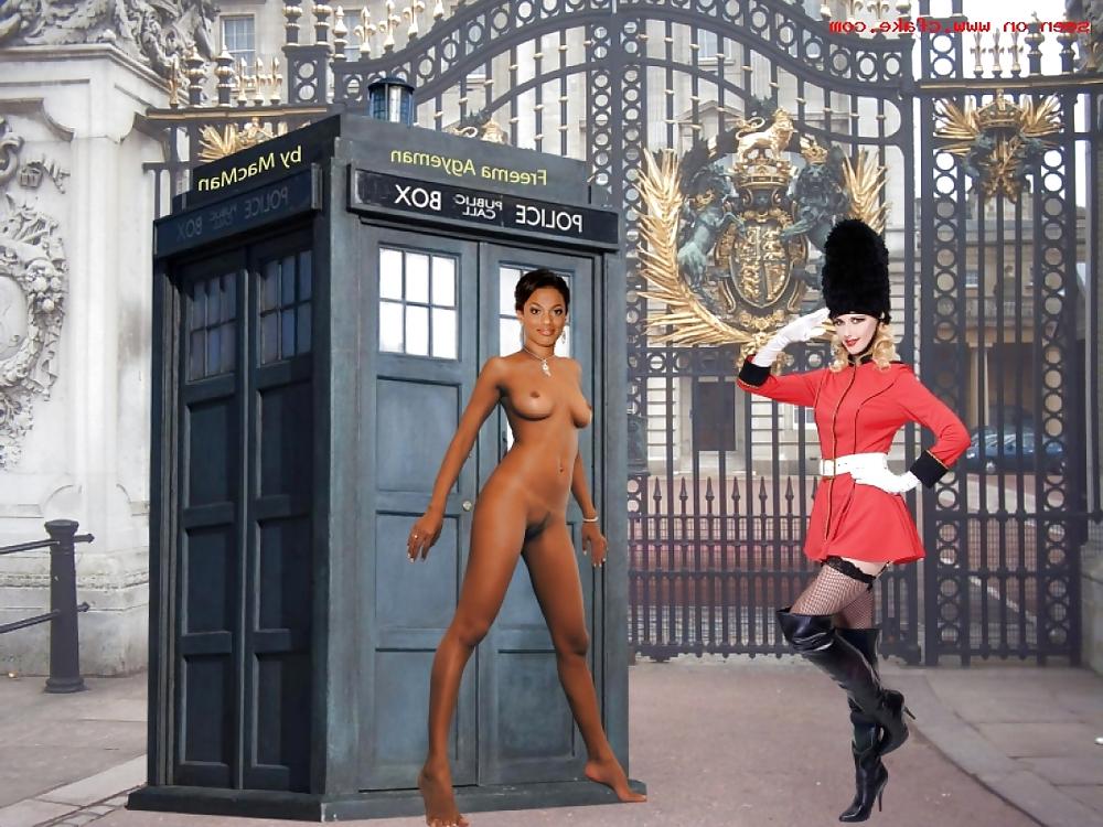 25P Scifi babes 1.