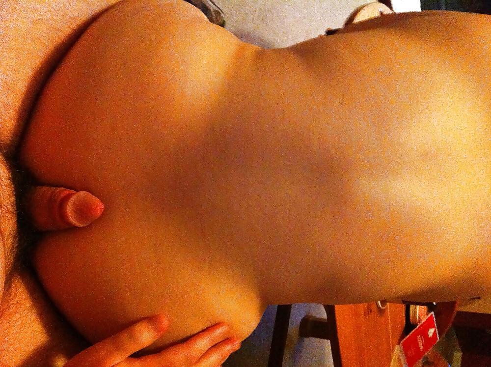 25P Amazing big ass on slutty wife