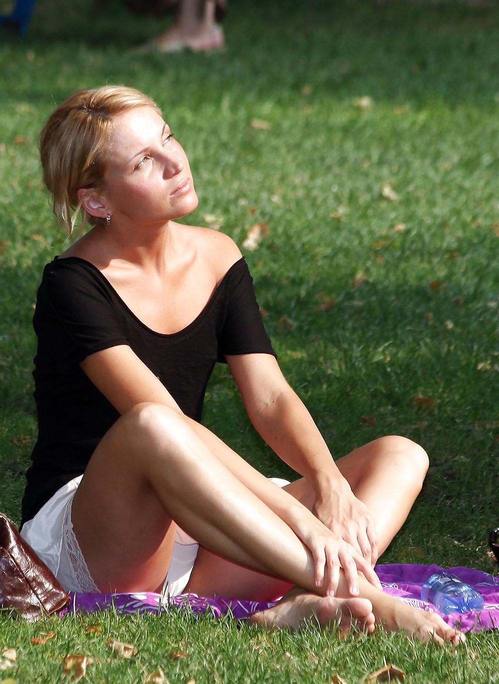 12P upskirt street candid part 1