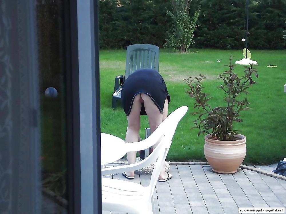15P Spy upskirt