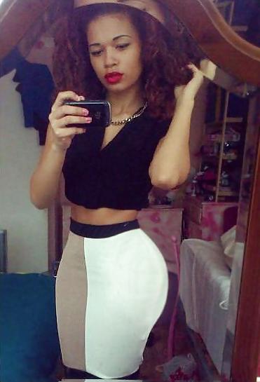 13P Paige- sexy big ass teen