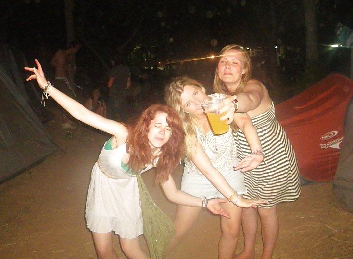 17P English Tourist Scum